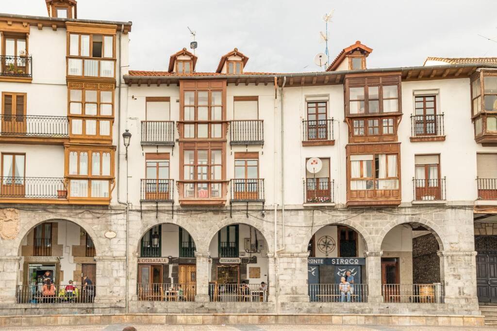 Apartmán Sea Views In The Heart Of The Old Town Castro Urdiales Exteriér fotografie